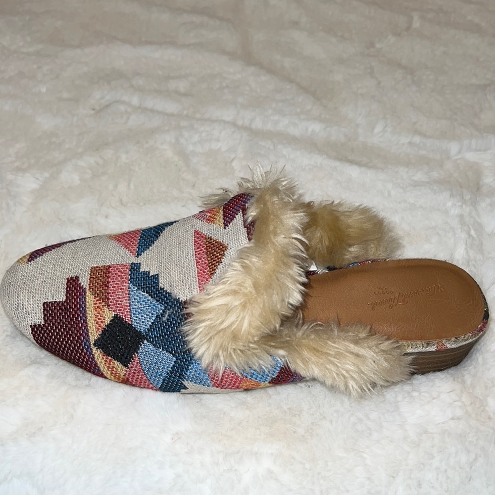 Target flats - Picture 2 of 2